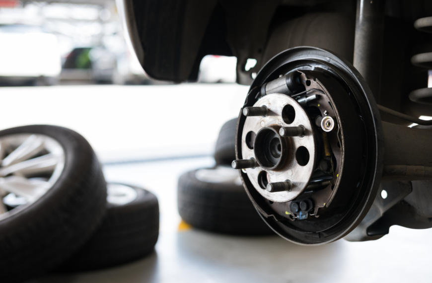 Łożyska kół: Jak rozpoznać uszkodzone łożyska kół i jak je wymienić?