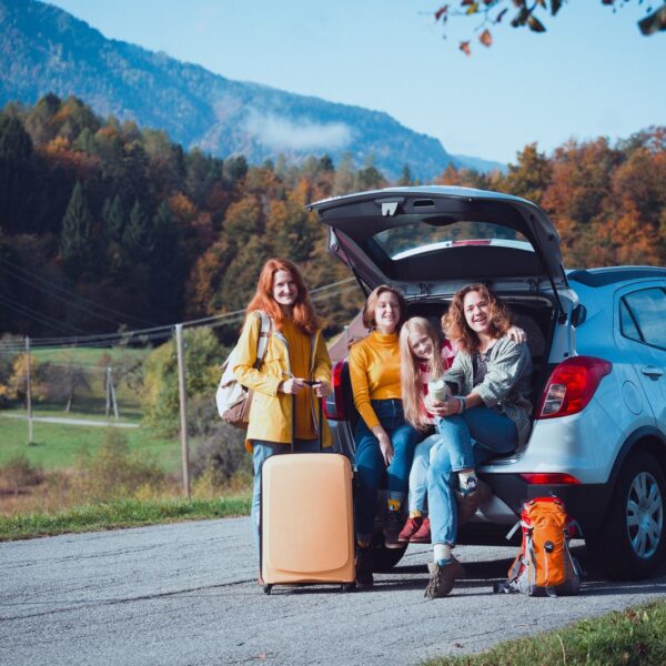 Jak przygotować samochód na długą podróż?