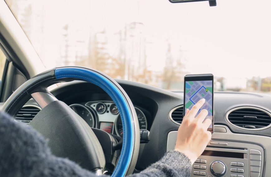 Najlepsze aplikacje dla kierowców – przegląd i recenzje