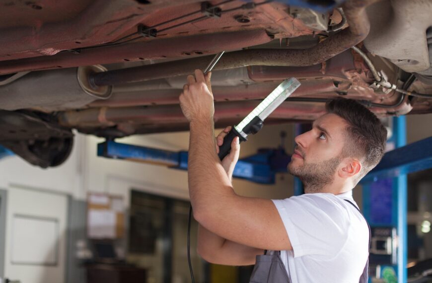 Najczęstsze błędy popełniane podczas konserwacji samochodu