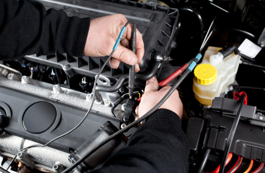 Jak diagnozować i usuwać problemy z elektroniką pokładową w nowoczesnych samochodach?